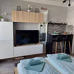 Lakeside 1 Aranypart, Apartament Siófok